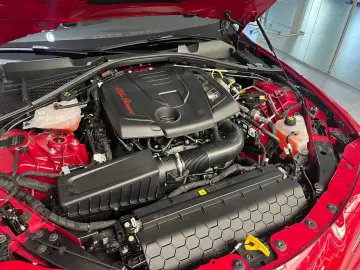 ALFA ROMEO Giulia Tributo Italiano 2.0l TB Rosso Alfa