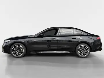 BMW 550e xDrive M Sport Autobahnass Comfort Inno H K