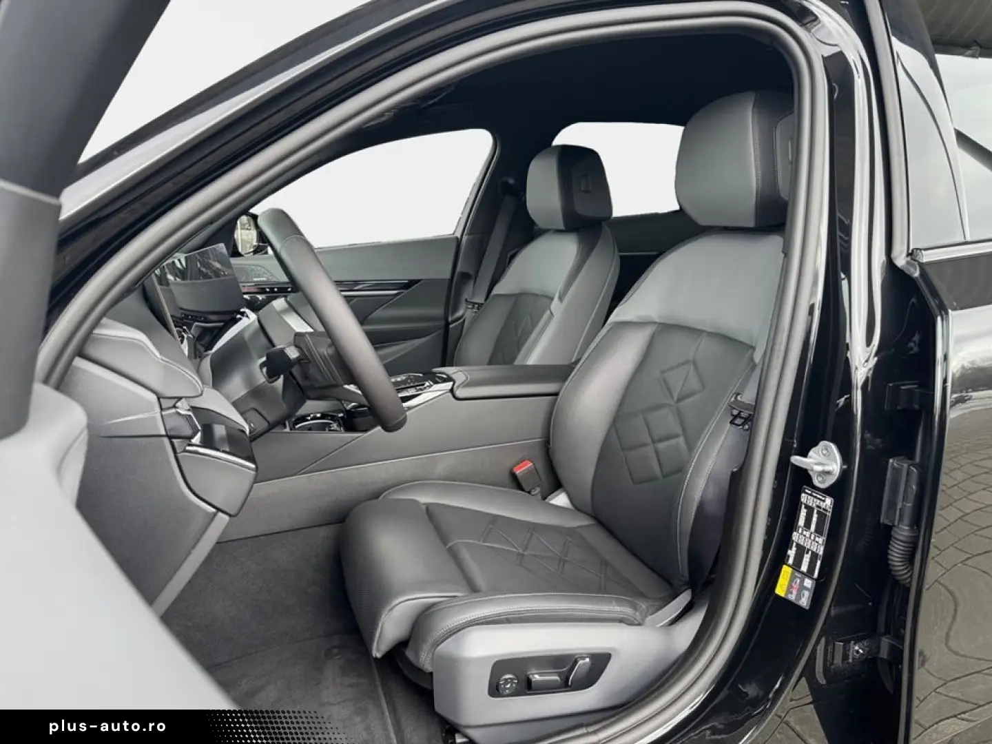 BMW 550e xDrive M Sport Autobahnass Comfort Inno H K