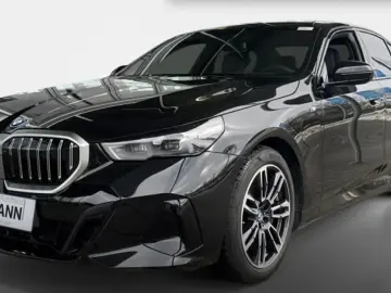 BMW 550e xDrive M Sport Autobahnass Comfort Inno H K
