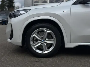 BMW X1 x23i M Sport ACC Kamera Aktivsitz KomfZ.Ha Ka