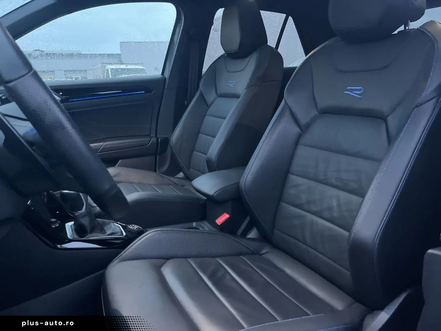 VW T-Roc  R  VOLL Akrapovic Leder Pano AHK NP69K
