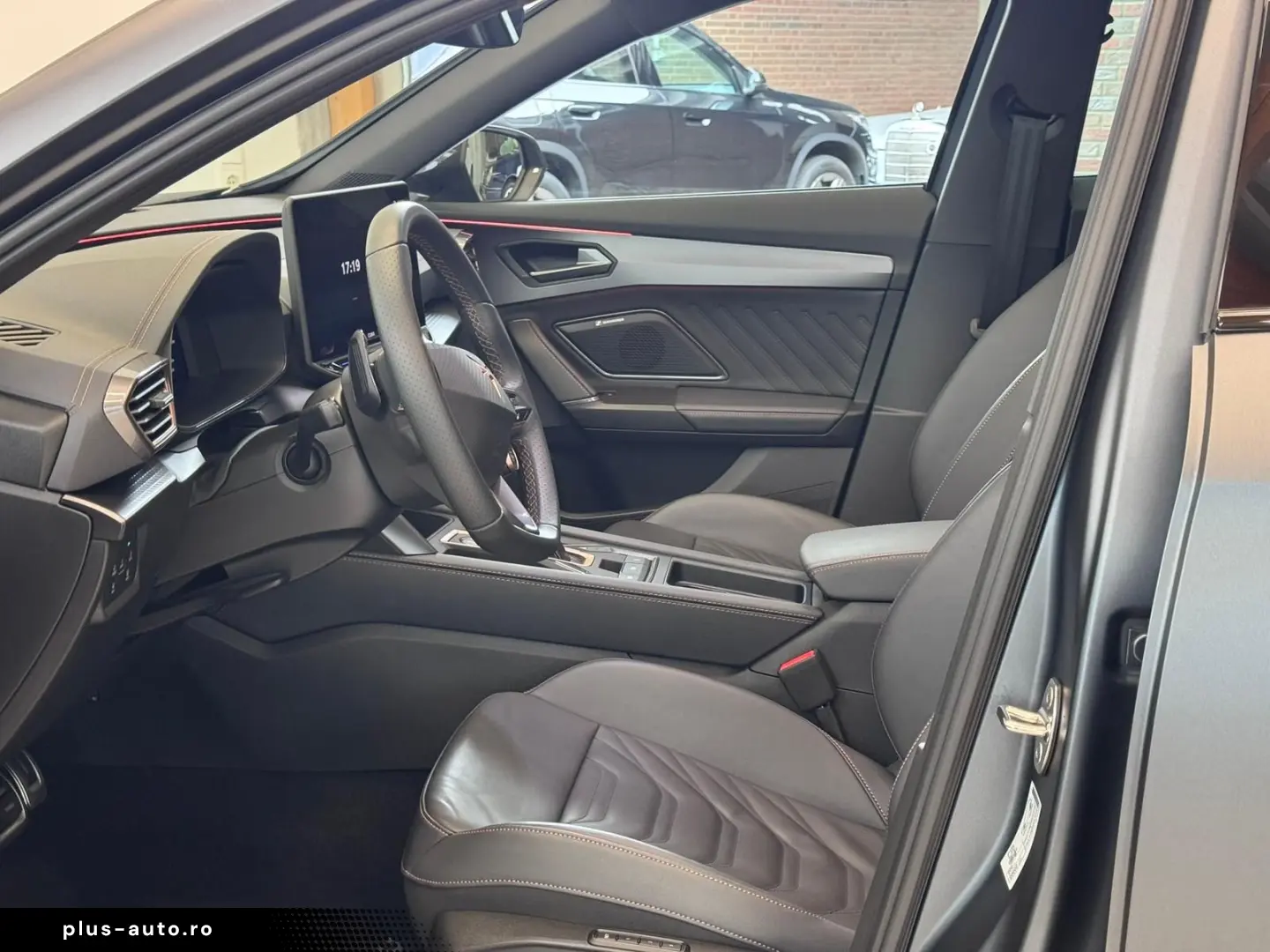 CUPRA Formentor VZ 4Drive - Pano Matt CarPlay Sennh.