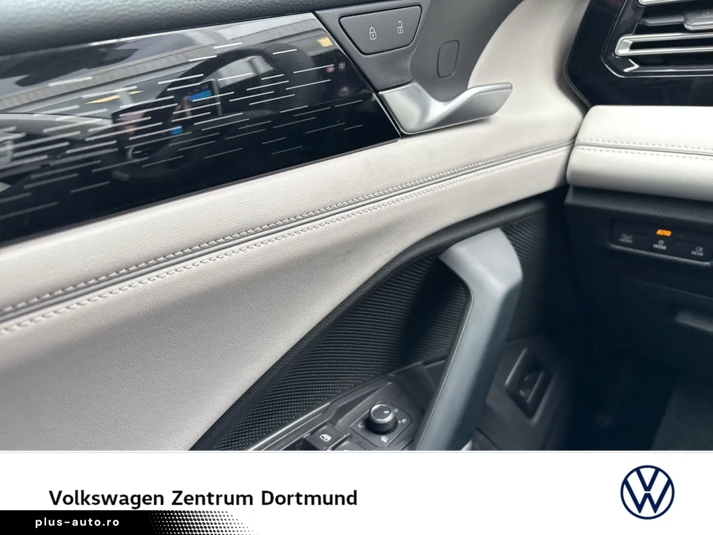 VW Tiguan 2.0 ELEGANCE 4X4 LEDER AHK 360CAM ACC NAV