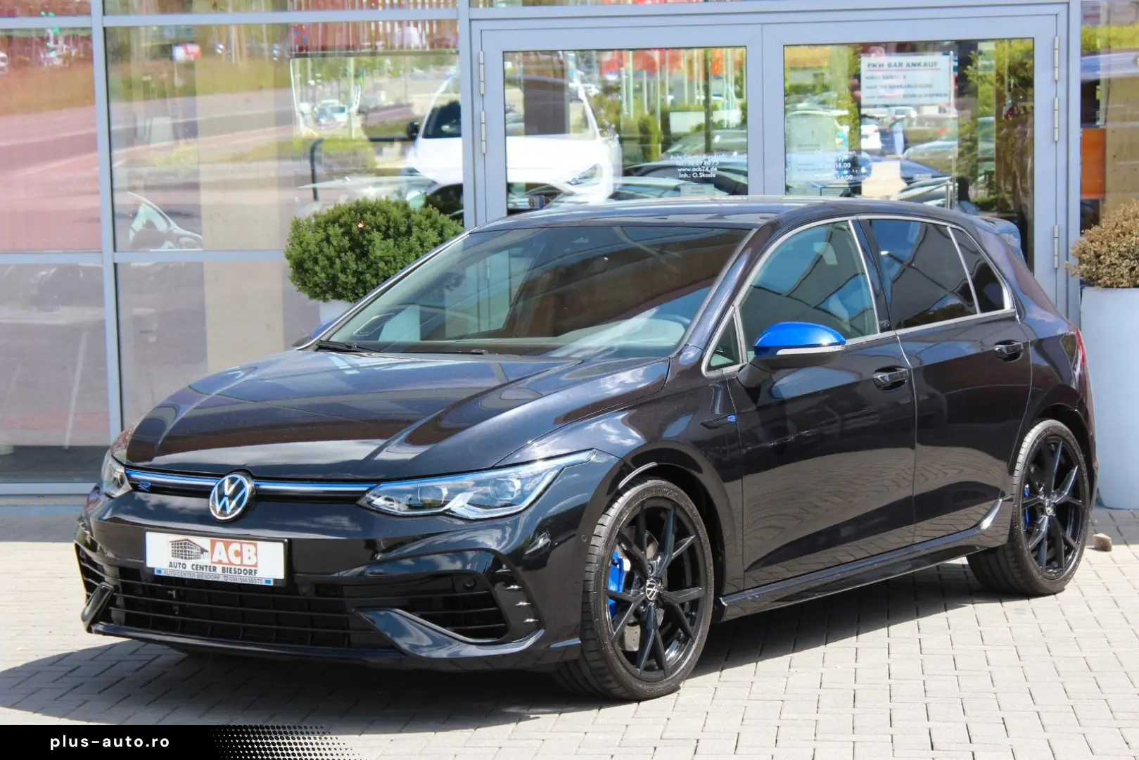 VW Golf VIII R 4-M 20 Years Performance Akrapovic