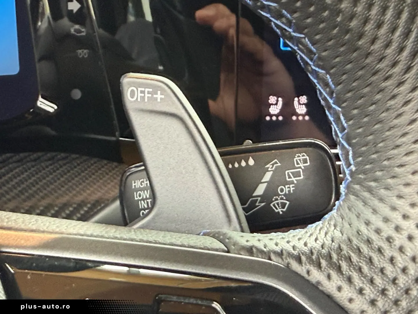 VW Golf VIII R 4-M 20 Years Performance Akrapovic