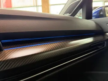 VW Golf VIII R 4-M 20 Years Performance Akrapovic