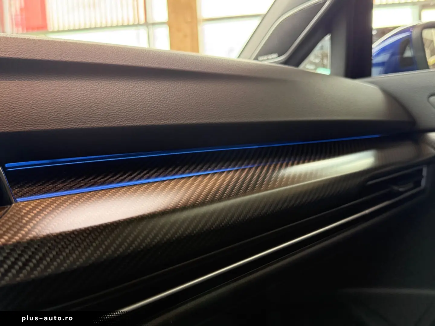 VW Golf VIII R 4-M 20 Years Performance Akrapovic