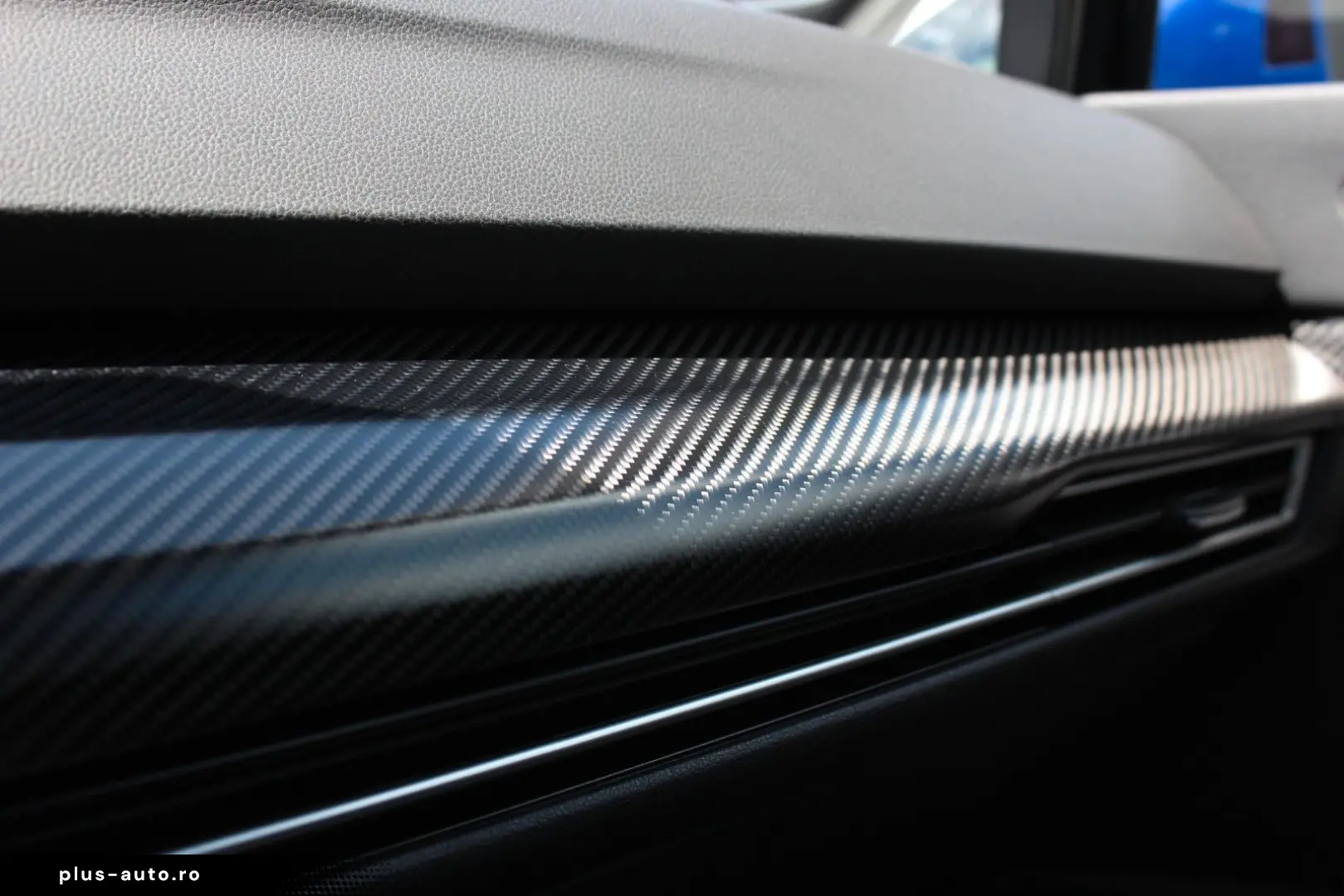 VW Golf VIII R 4-M 20 Years Performance Akrapovic