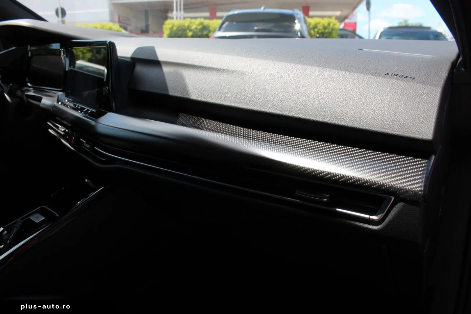 VW Golf VIII R 4-M 20 Years Performance Akrapovic