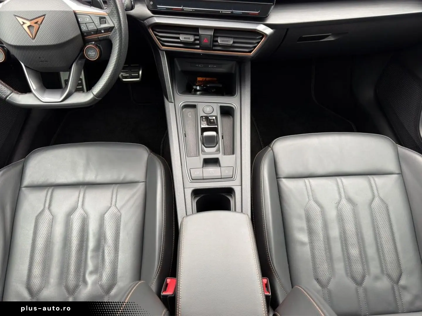 CUPRA Formentor 2.5 TSI DSG 4Drive VZ5 DCC PANO AKEBON