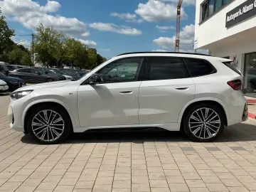 BMW X1 23d xDrive M Sport ACC AHK HUD H&K 360