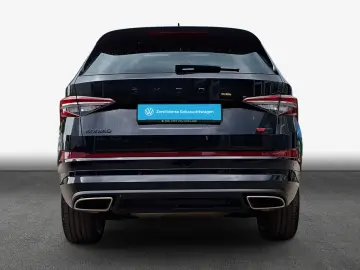 SKODA Kodiaq RS 2.0 TSI 4x4 DSG NAVI STANDHZ AHK SD