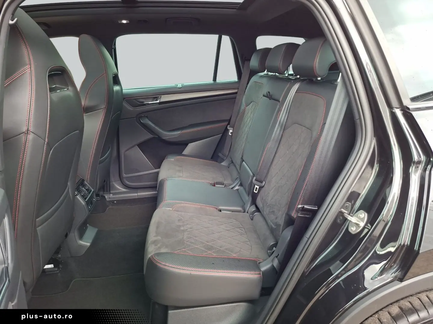 SKODA Kodiaq RS 2.0 TSI 4x4 DSG NAVI STANDHZ AHK SD