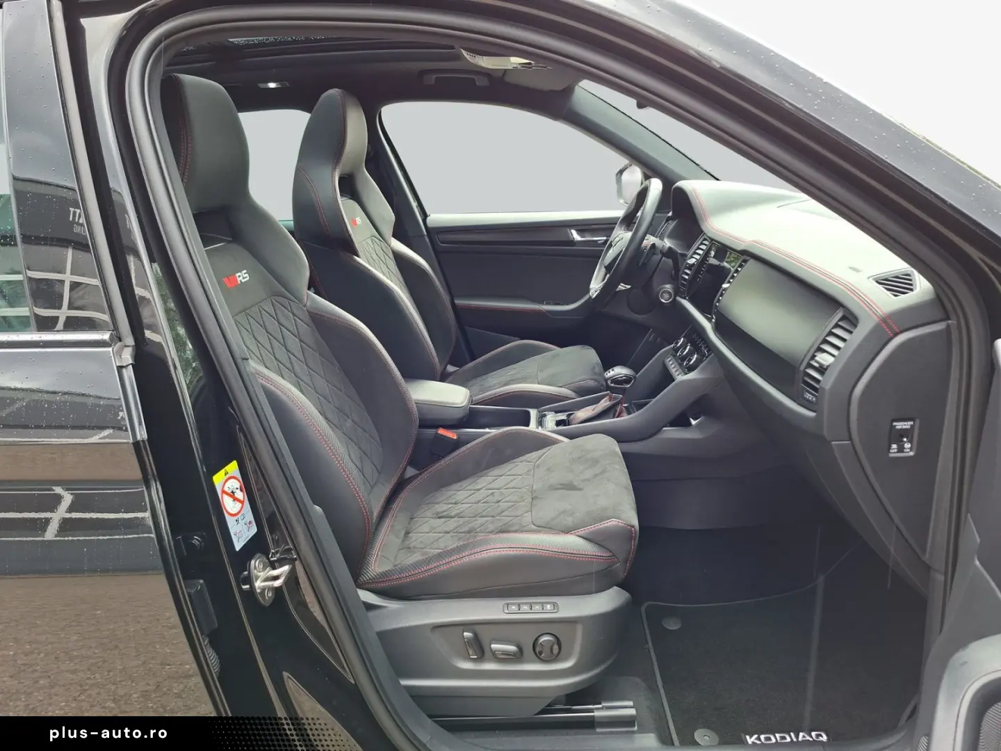 SKODA Kodiaq RS 2.0 TSI 4x4 DSG NAVI STANDHZ AHK SD