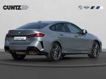 BMW M235 xDrive Gran Coupe Head-Up 3