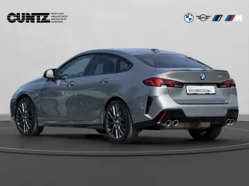 BMW M235 xDrive Gran Coupe Head-Up 3