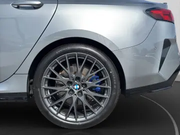 BMW M235 xDrive Gran Coupe Head-Up 3