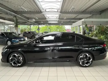 SKODA Superb Sportline 2.0 TSI DSG 4x4 Navi Canton AHK