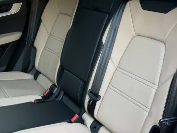 PORSCHE Cayenne E-Hybrid Coupe SPORTDESIGN-PAKET 22 ZOLL