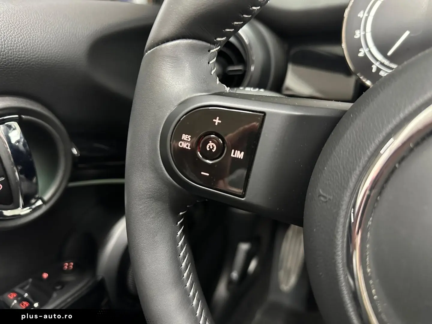 MINI John Cooper Works Cabrio 1.5 7-DCT Navi Kamera