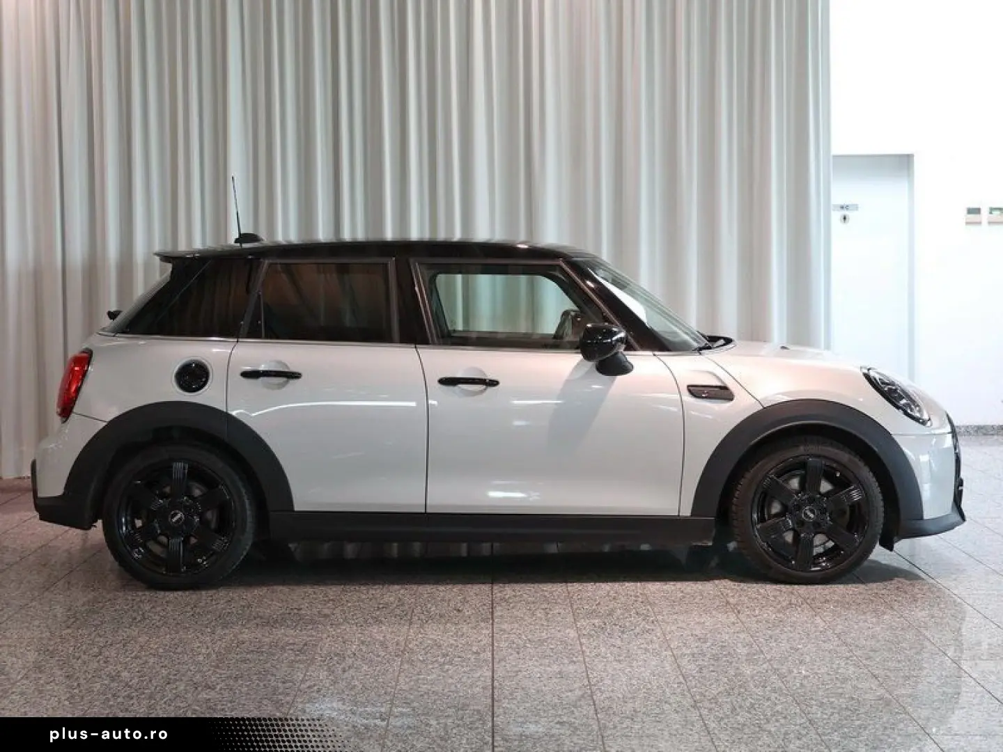 MINI Cooper S 5-Türer 17  LED Navi PDC
