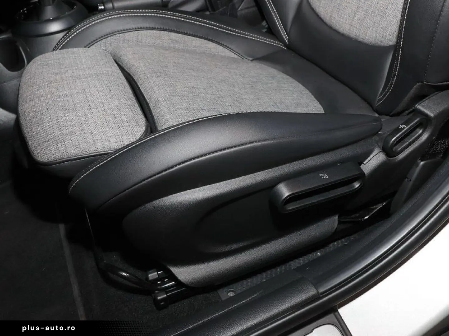 MINI Cooper S 5-Türer 17  LED Navi PDC