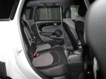 MINI Cooper S 5-Türer 17  LED Navi PDC