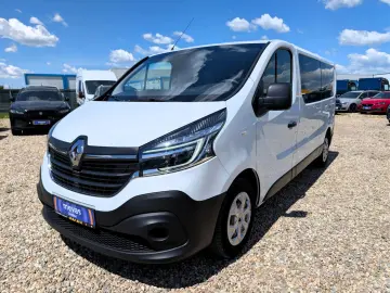 Renault Trafic   2.0 dCi 120CP   8 1 locuri   TVA Deductibil
