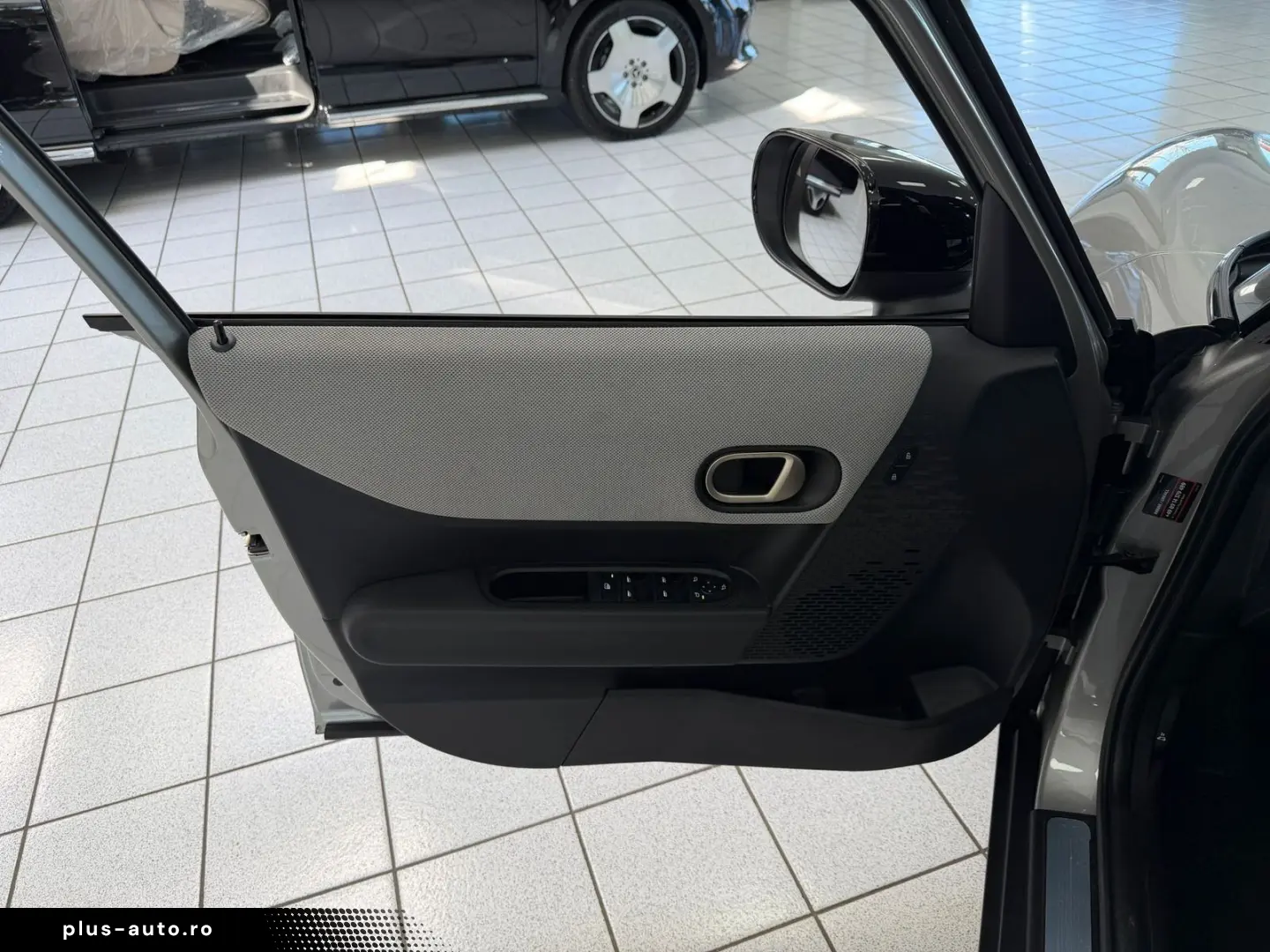 MINI Cooper S Favoured Trim PANO HUD KEYL ALARM DCC