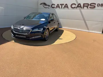 Skoda Superb 2.0TDI  150CP  LED  Distronic  Cockpit  Keyless