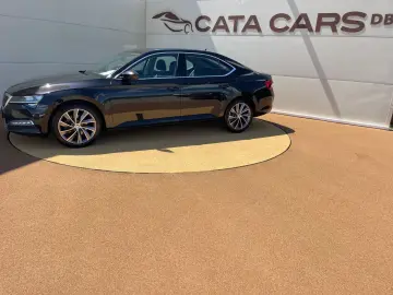 Skoda Superb 2.0TDI  150CP  LED  Distronic  Cockpit  Keyless