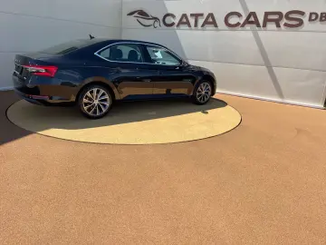 Skoda Superb 2.0TDI  150CP  LED  Distronic  Cockpit  Keyless