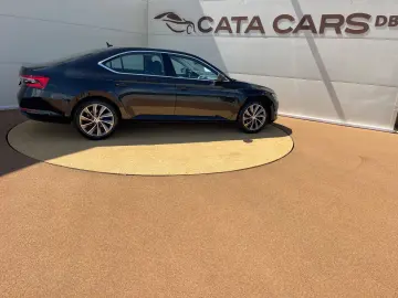 Skoda Superb 2.0TDI  150CP  LED  Distronic  Cockpit  Keyless