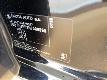 Skoda Superb 2.0TDI  150CP  LED  Distronic  Cockpit  Keyless