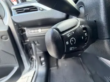Peugeot 2008 1.6 BlueHDi Active   Car No. 72