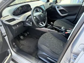 Peugeot 2008 1.6 BlueHDi Active   Car No. 72