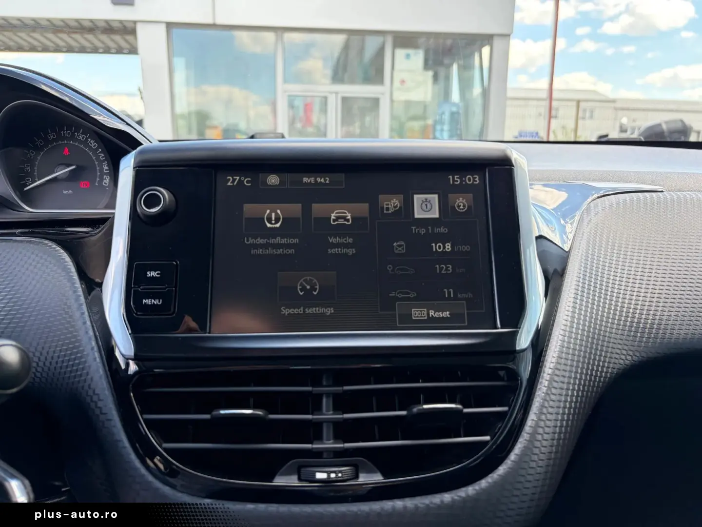 Peugeot 2008 1.6 BlueHDi Active   Car No. 72