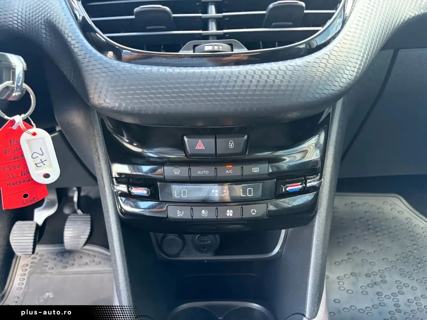 Peugeot 2008 1.6 BlueHDi Active   Car No. 72