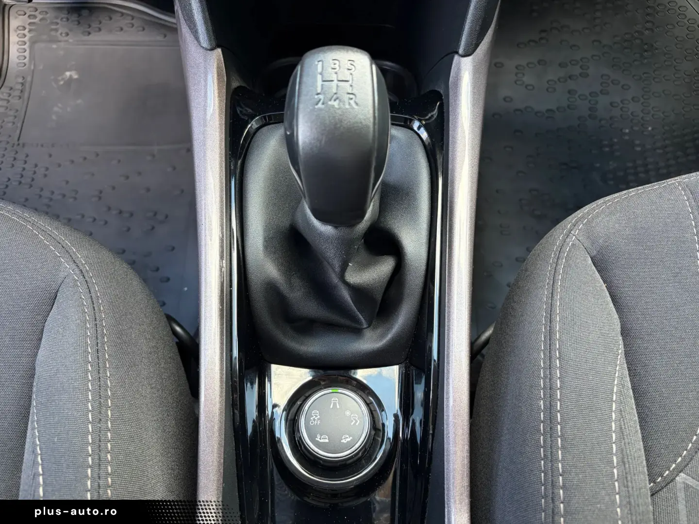 Peugeot 2008 1.6 BlueHDi Active   Car No. 72