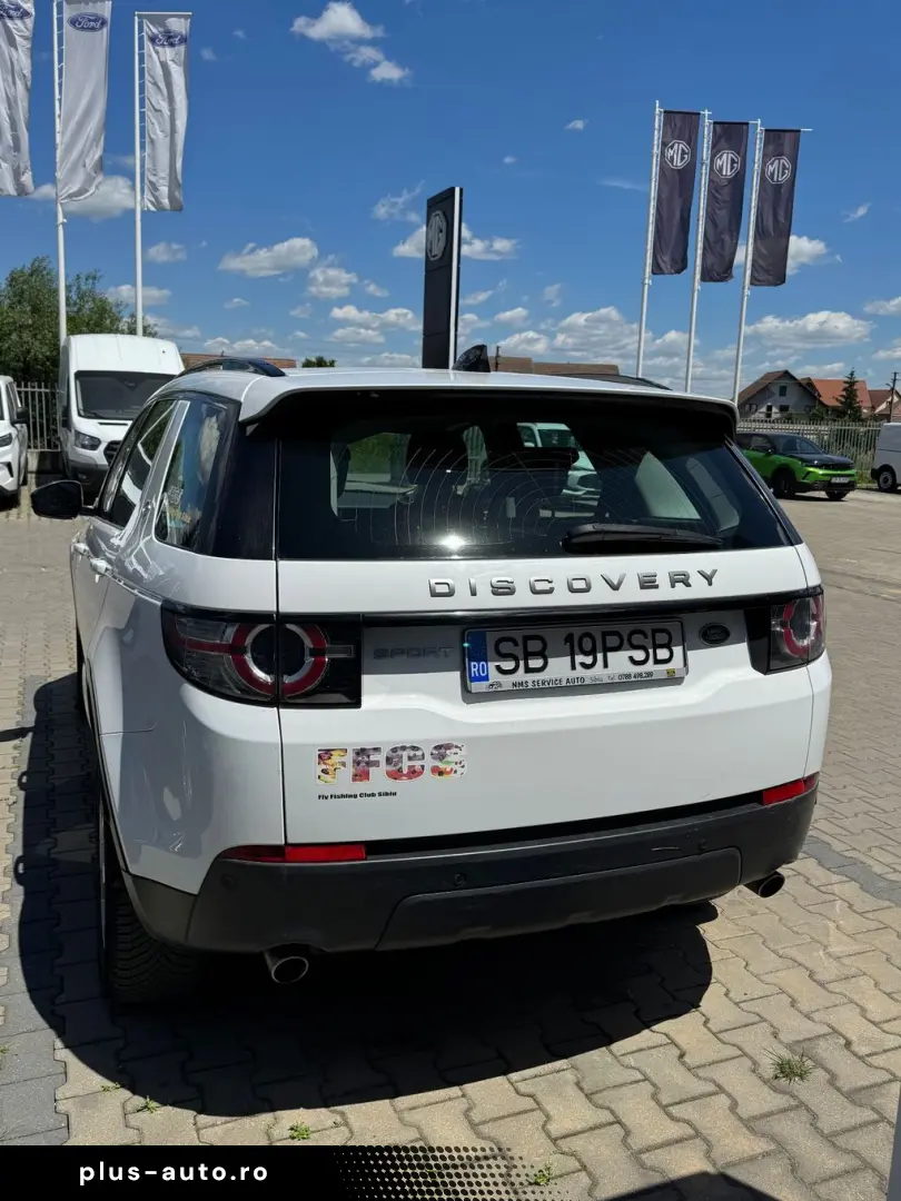 Land-Rover Discovery-Sport