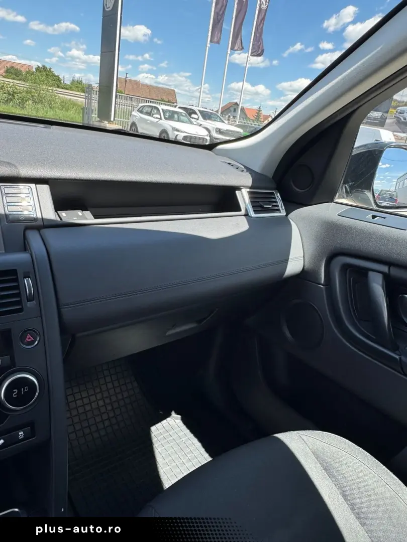Land-Rover Discovery-Sport