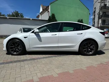 Tesla Model-3