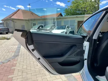 Tesla Model-3