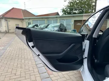 Tesla Model-3