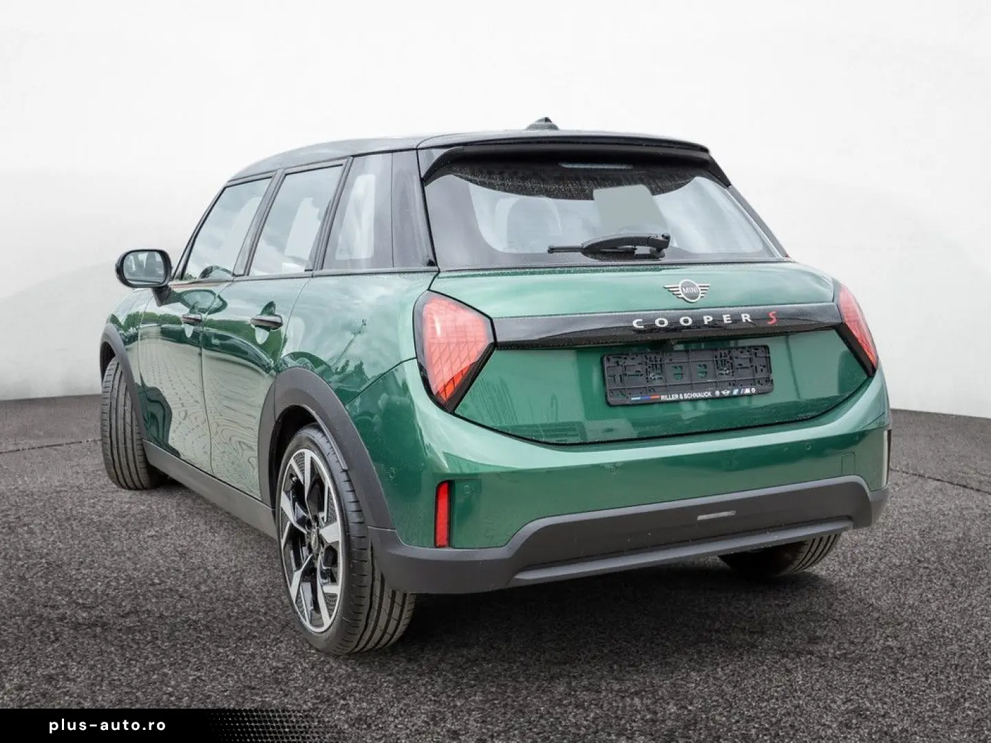 MINI Cooper S Favoured Trim PDC SHZ NAVI HUD LED