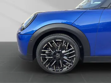 MINI Cooper S 5-Türer Favoured XL 18  Pano