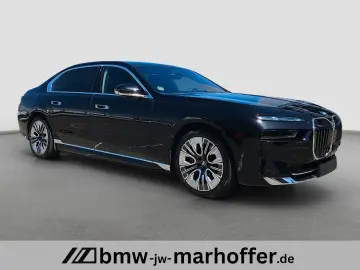 BMW 750 e xDrive  Cinema Loung Seats Aktivlenkung