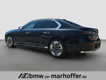 BMW 750 e xDrive  Cinema Loung Seats Aktivlenkung