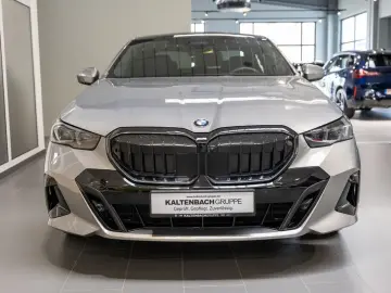 BMW 520i M-Sport Pro PANO HUD 360  LED SITZBELÜFTUNG